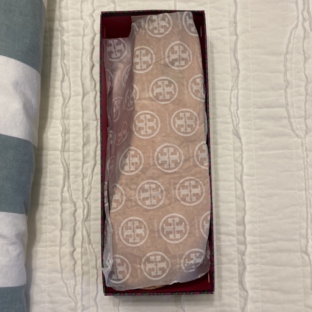 Tory Burch - Picture 7 of 9